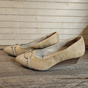 New Dexflex Comfort Wedge Pumps, Women's Size 13, Tan/nude, 2-1/4" Heels